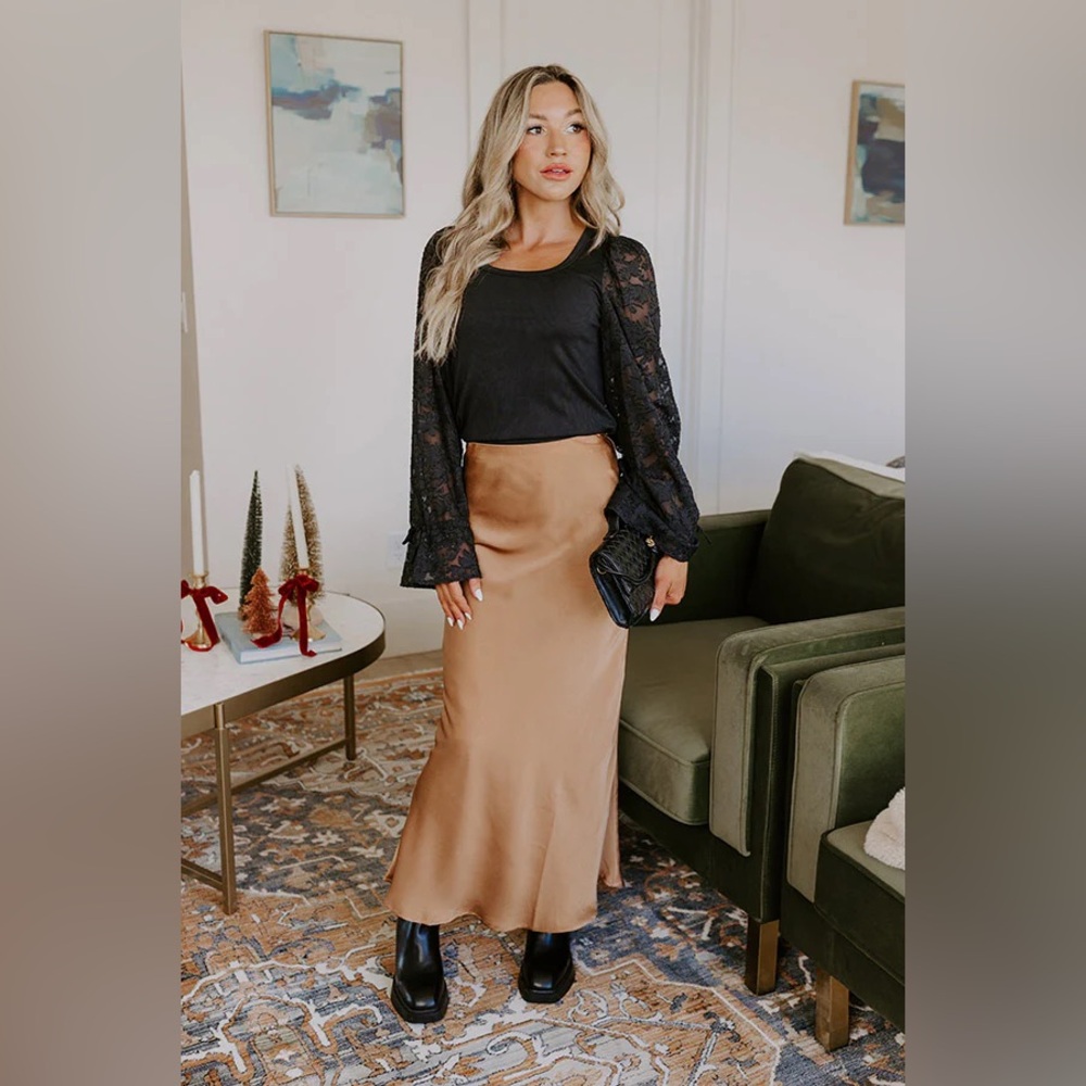 Satin Skirt in Camel